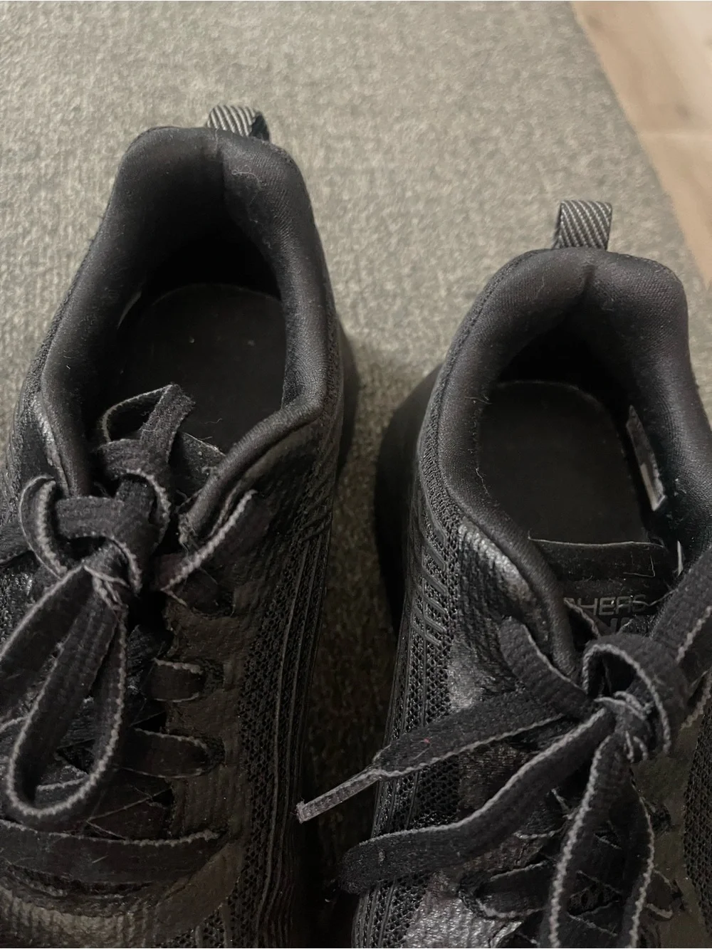 Skechers Women’s Black Max Cushion Athletic Sneakers - Lightweight Support